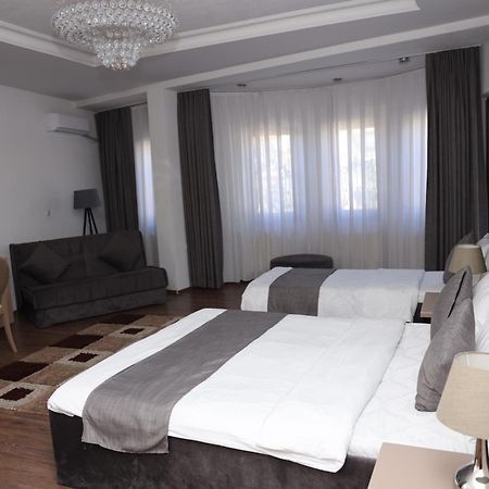 Hotel Cleon Prizren Exterior foto