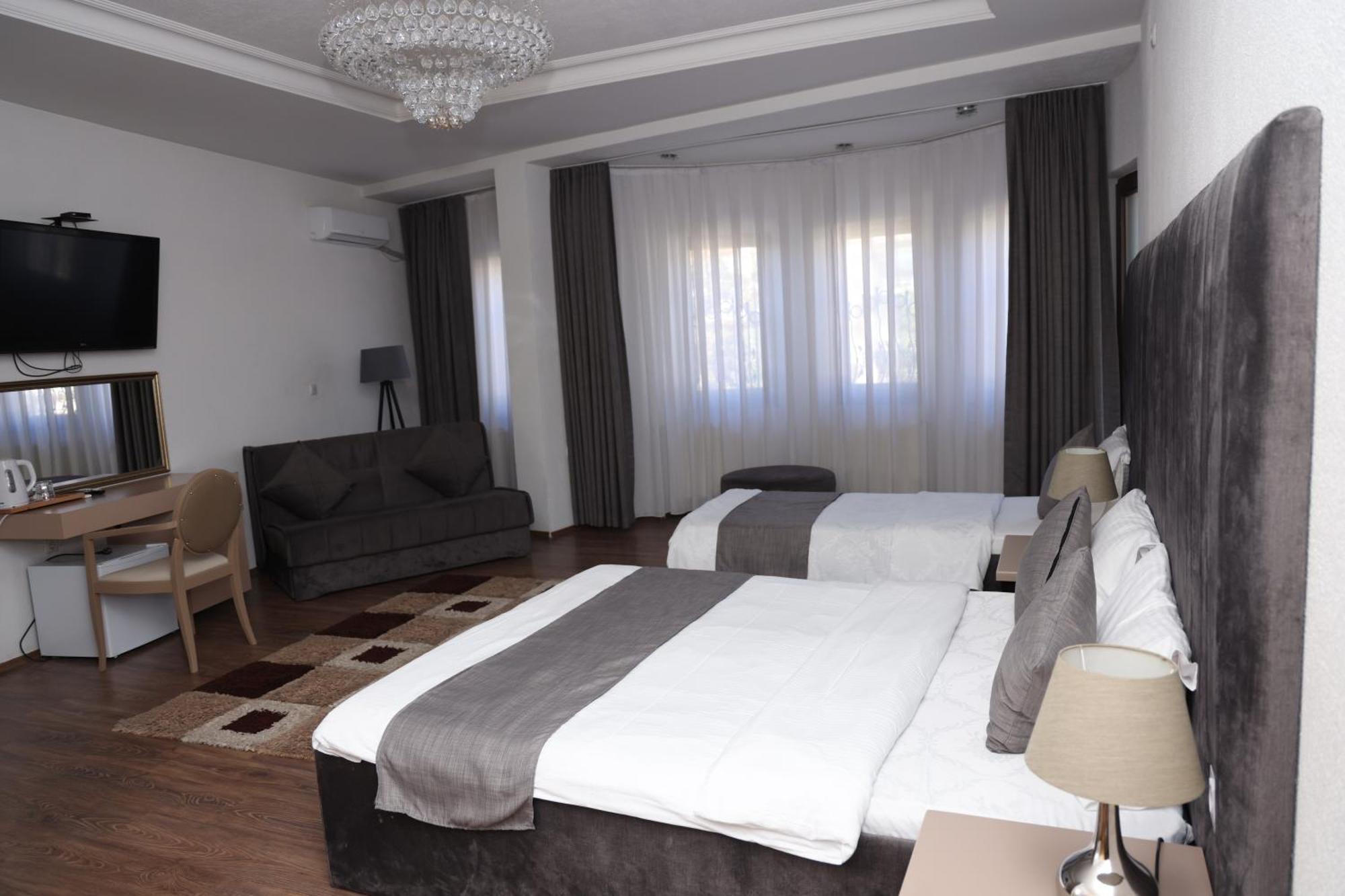 Hotel Cleon Prizren Exterior foto