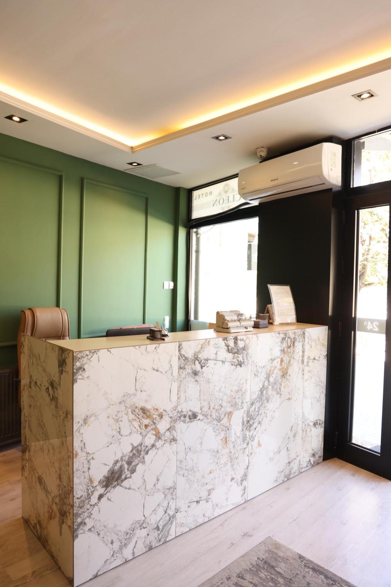 Hotel Cleon Prizren Exterior foto